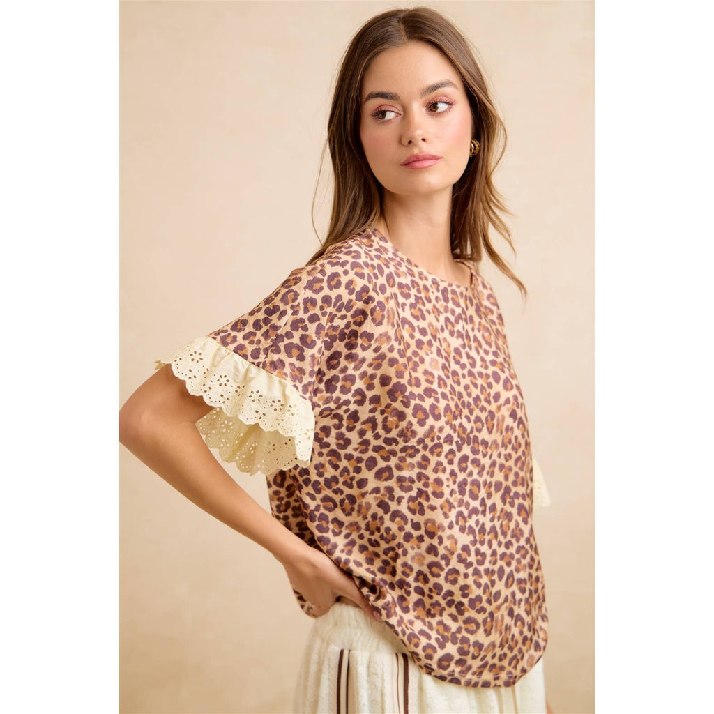 LEOPARD AND EYELET LACE RUFFLED TOP