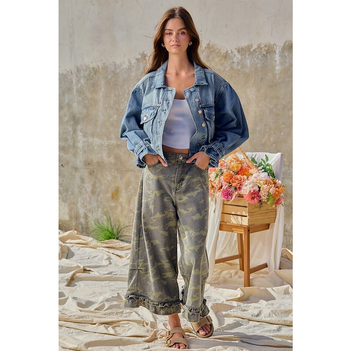 CAMOUFLAGE DENIM RUFFLED HEM MID RISE BLOOMER PANTS