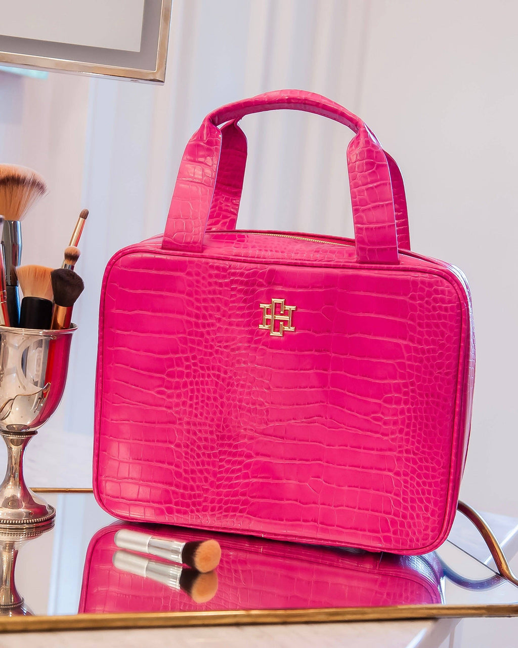 Punta Cana Large Case Hot Pink EC