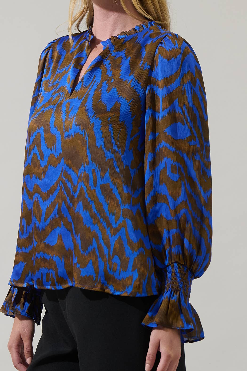 Animal print Keyhole Blouse