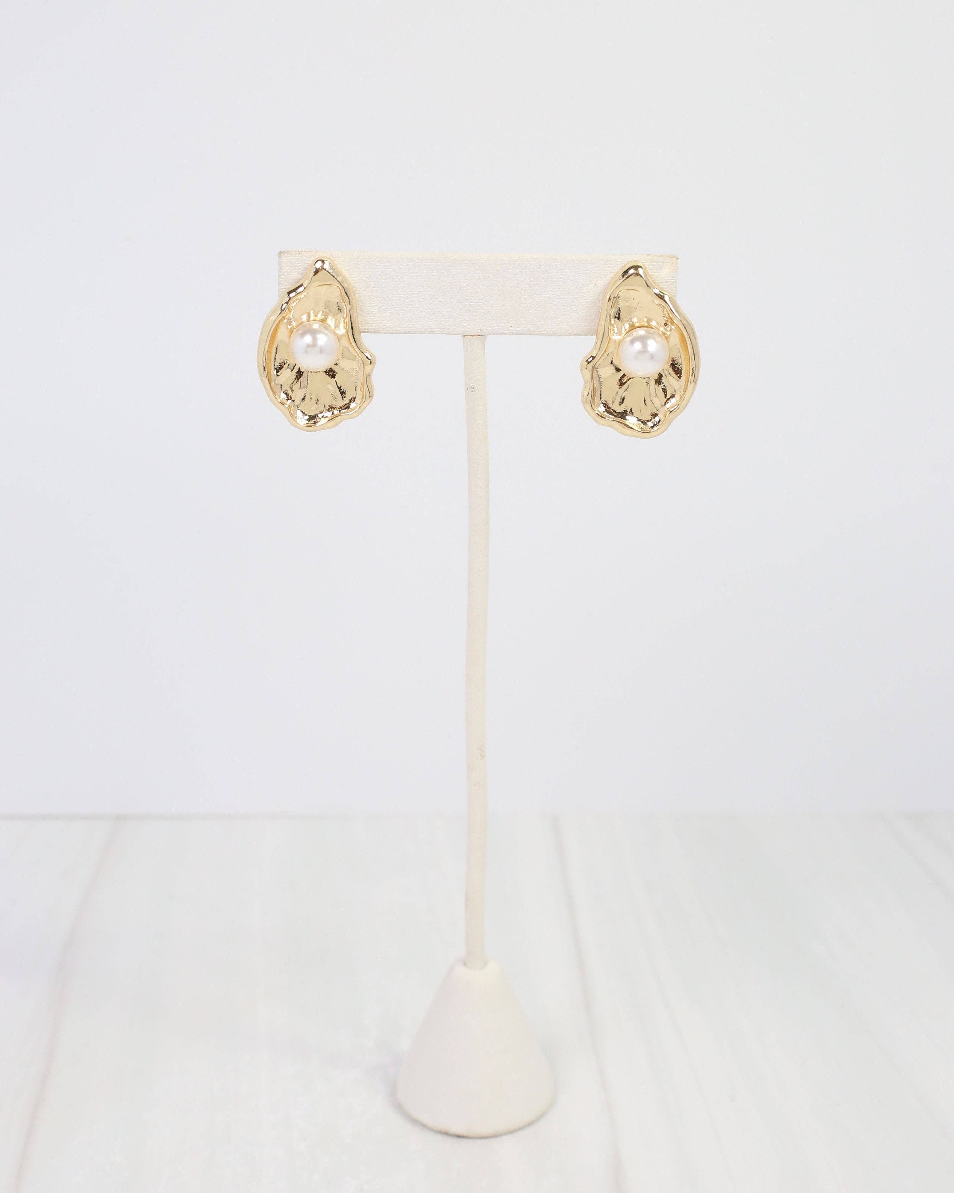 Ponca Oyster Pearl Drop Earring Gold