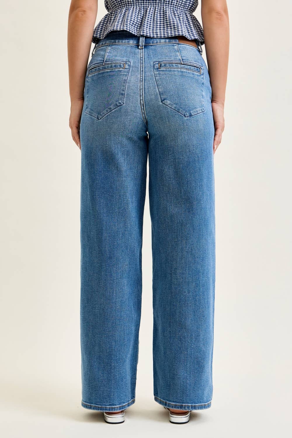 Trouser fit (short inseam)