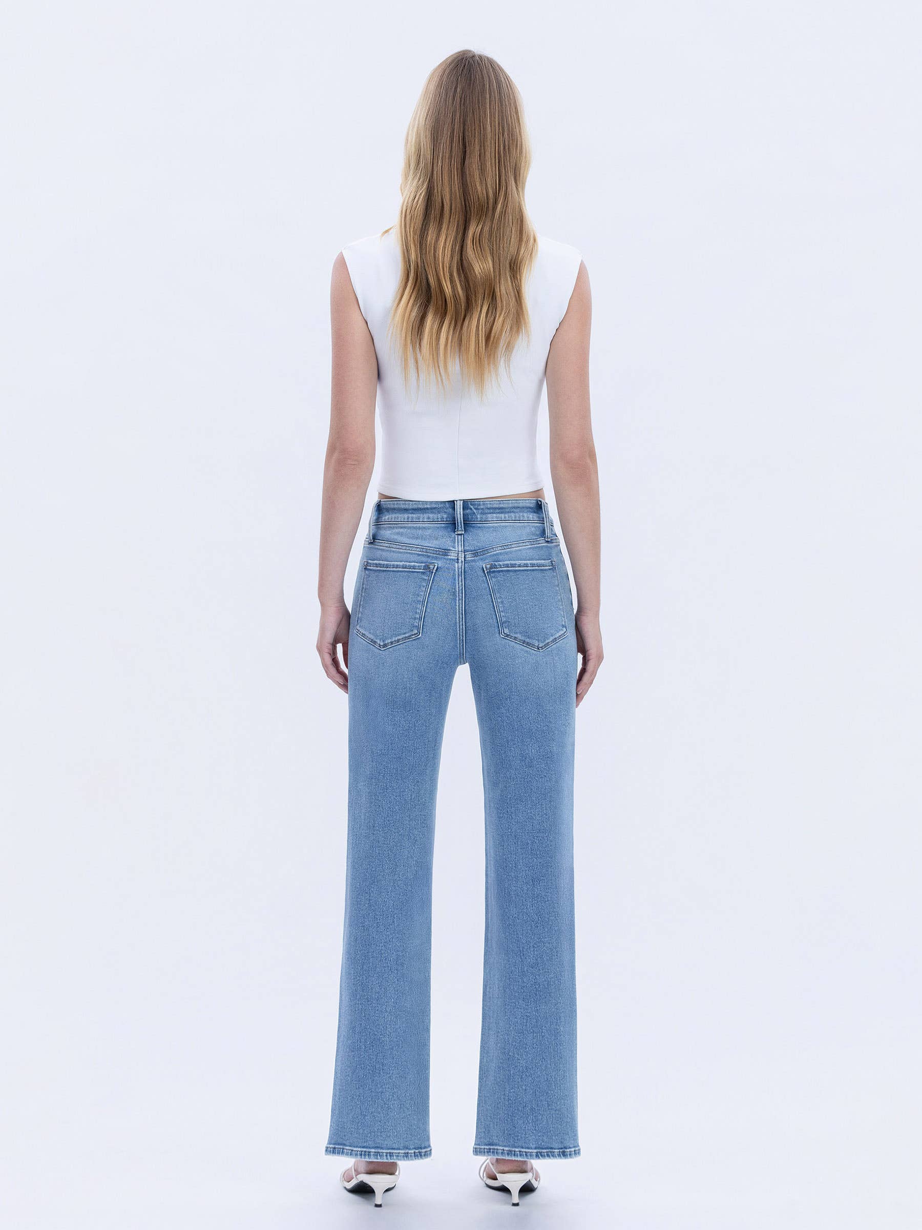 HIGH RISE DISTRESSED HEM SLIM WIDE JEANS