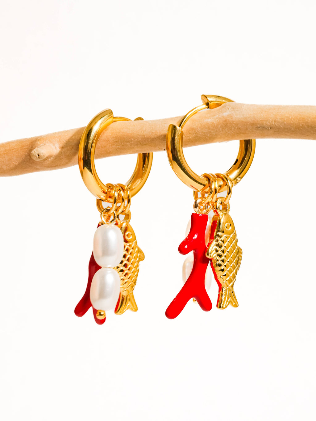 18K Gold Dip Non-Tarnish Fish Pearl Earring