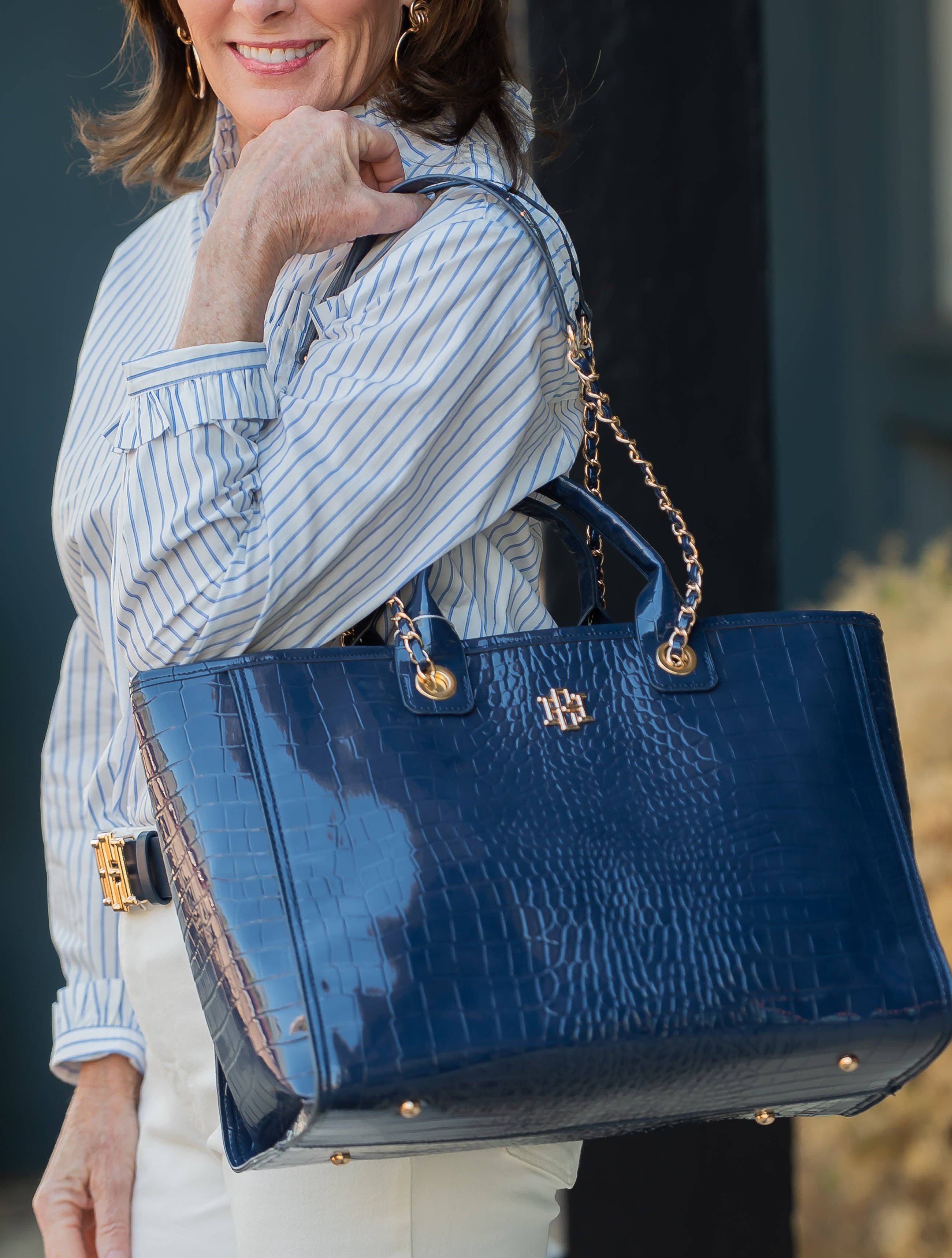 Missy Tote Navy Patent EC