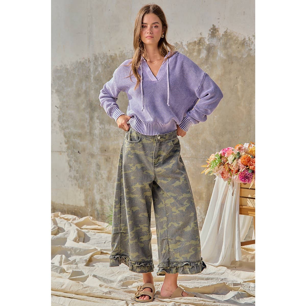 CAMOUFLAGE DENIM RUFFLED HEM MID RISE BLOOMER PANTS