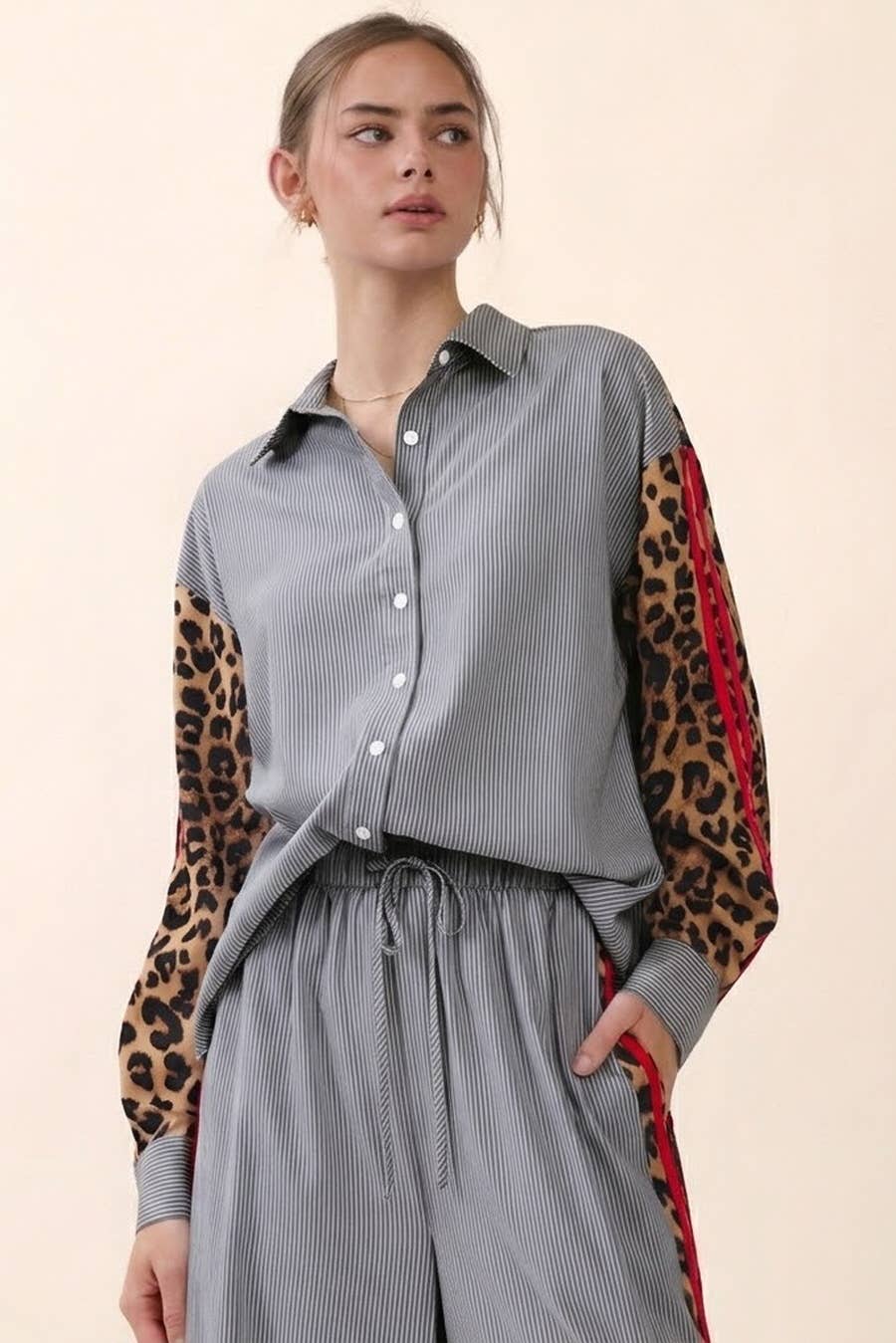 Wide Leg Stripe Pants
