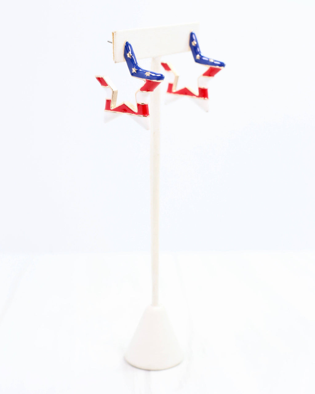 Let's Celebrate Star Earring Gold