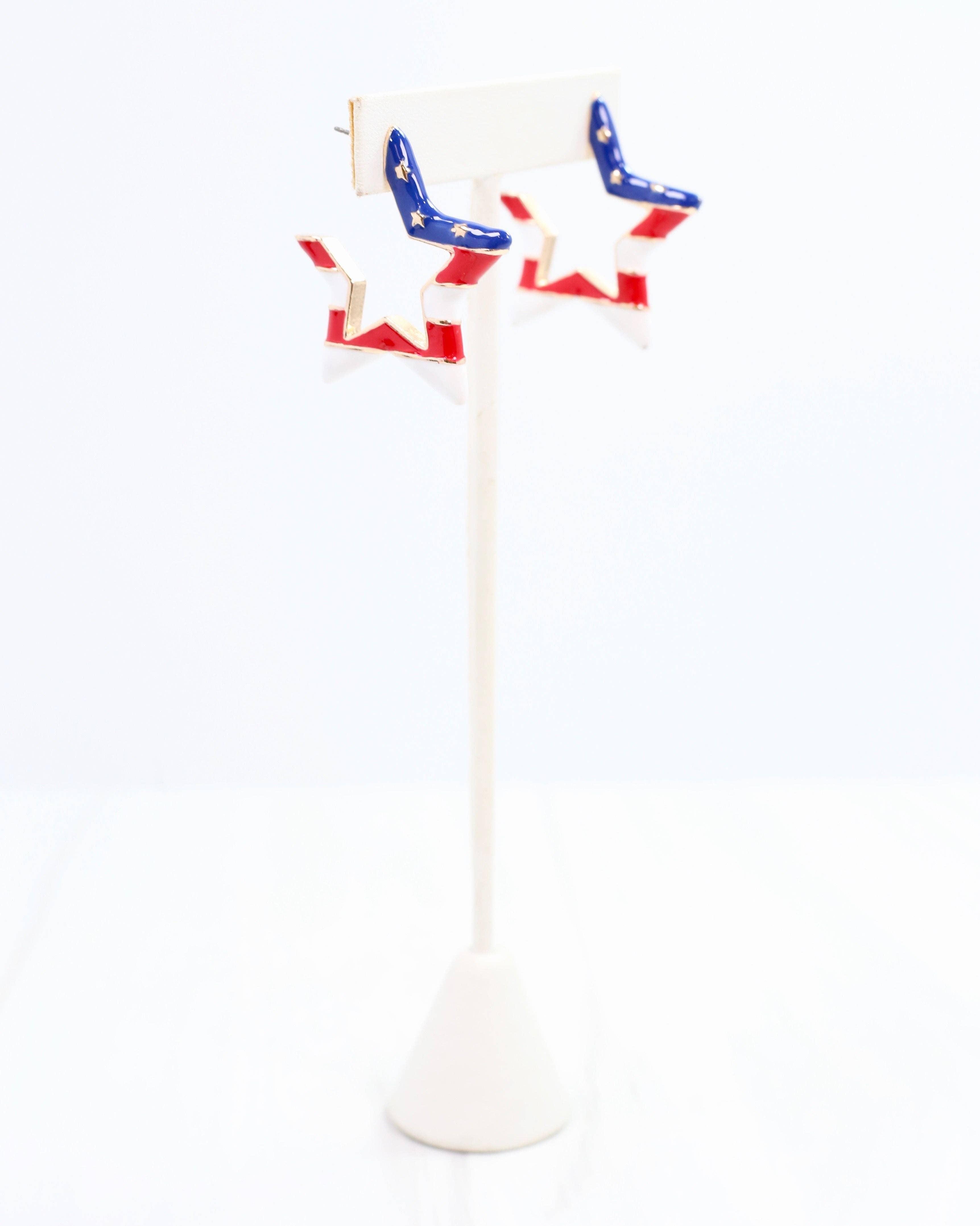 Let's Celebrate Star Earring Gold