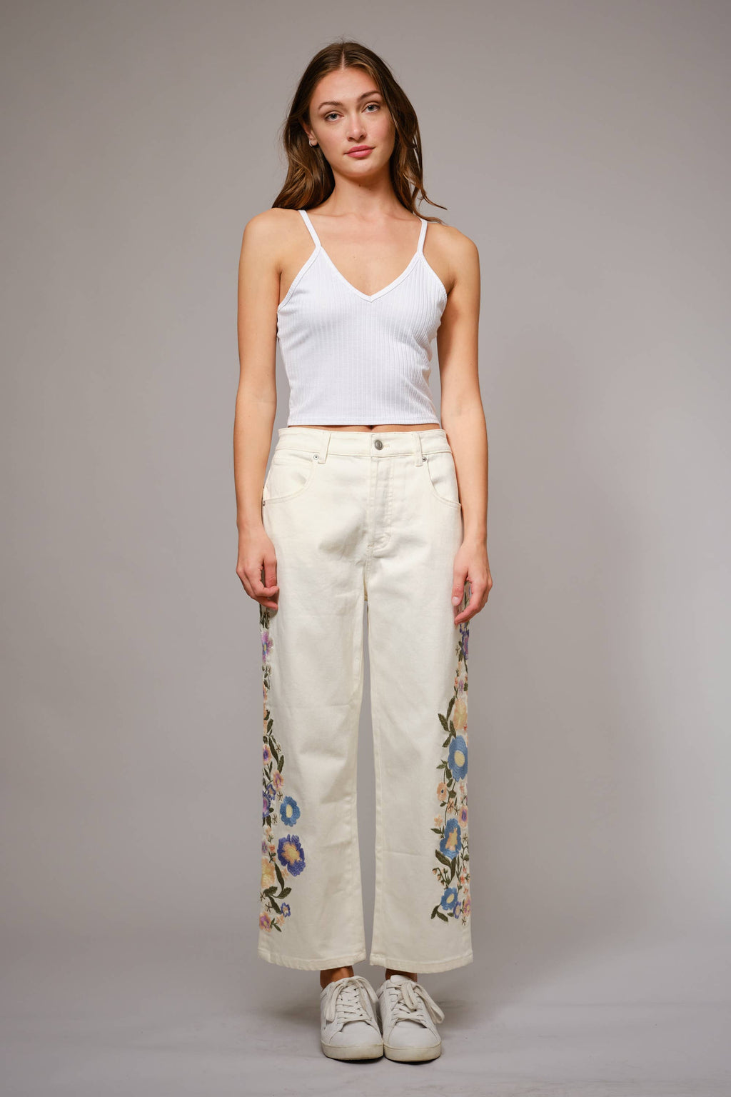 Mid- Rise Relaxed Style Embroidered White Jean