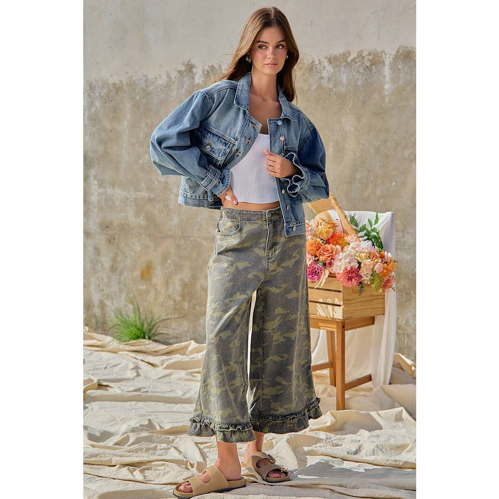 CAMOUFLAGE DENIM RUFFLED HEM MID RISE BLOOMER PANTS