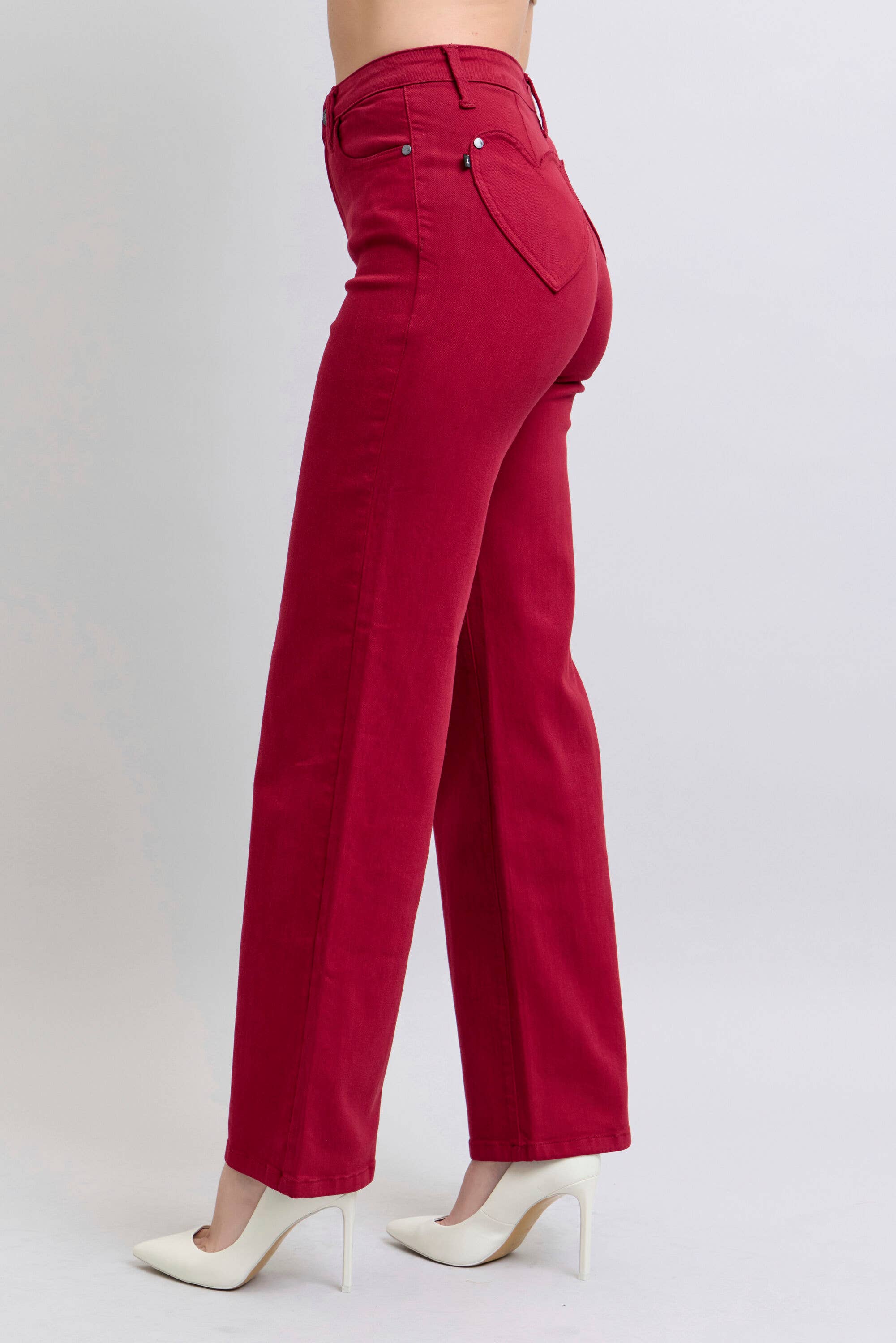 Heart Shaped Back Pockets High Waisted 90's Straight