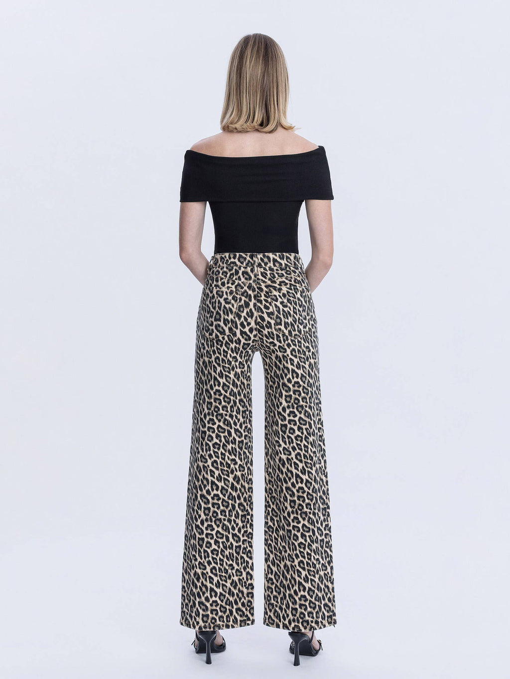 SUPER HIGH RISE LEOPARD PRINT WIDE LEG JEANS