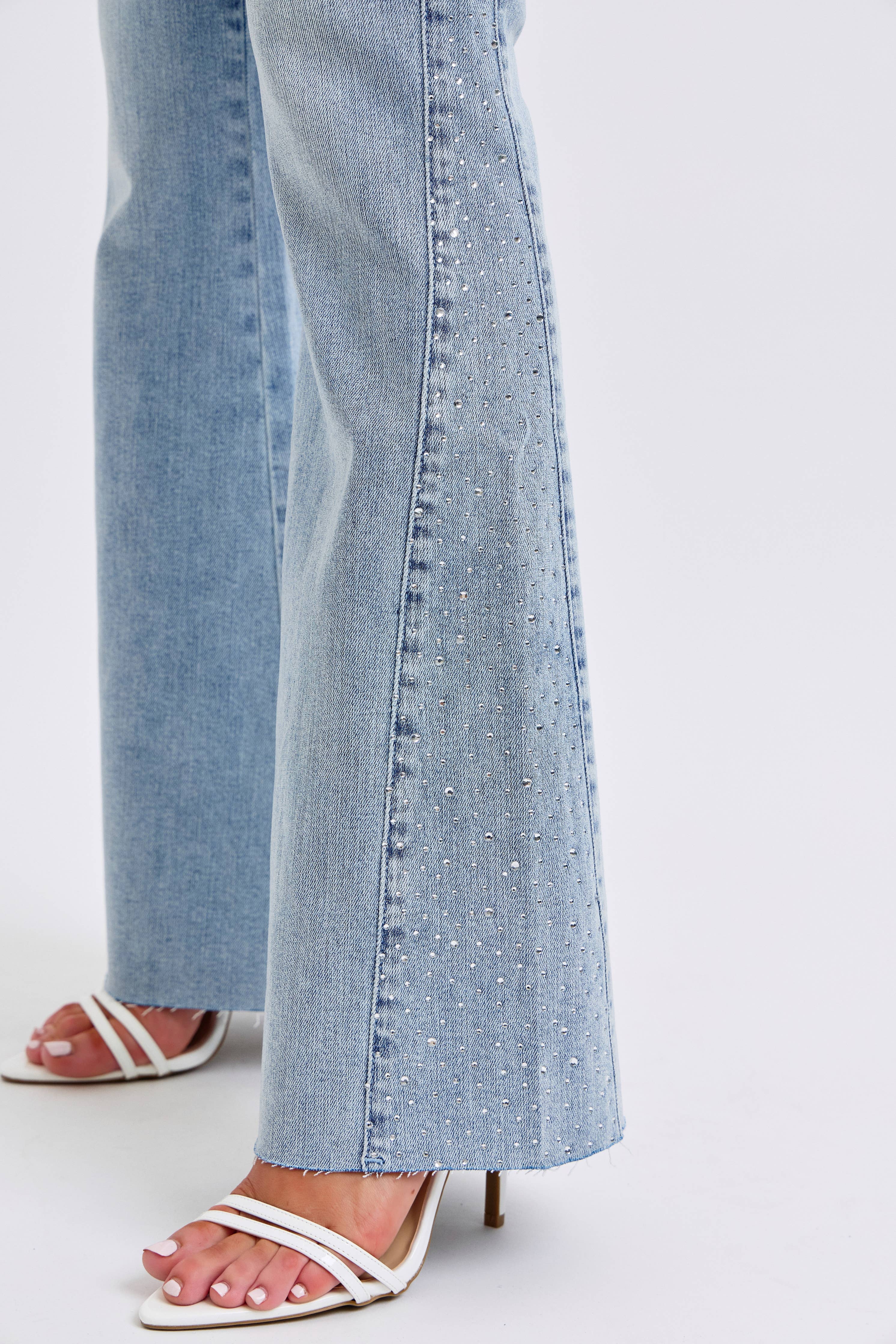 Mid- Rise Rhinestone Side Panel Detail Flare