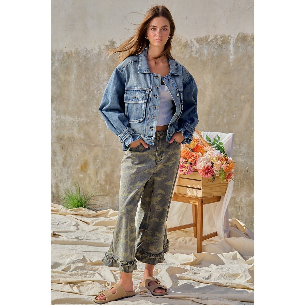 CAMOUFLAGE DENIM RUFFLED HEM MID RISE BLOOMER PANTS