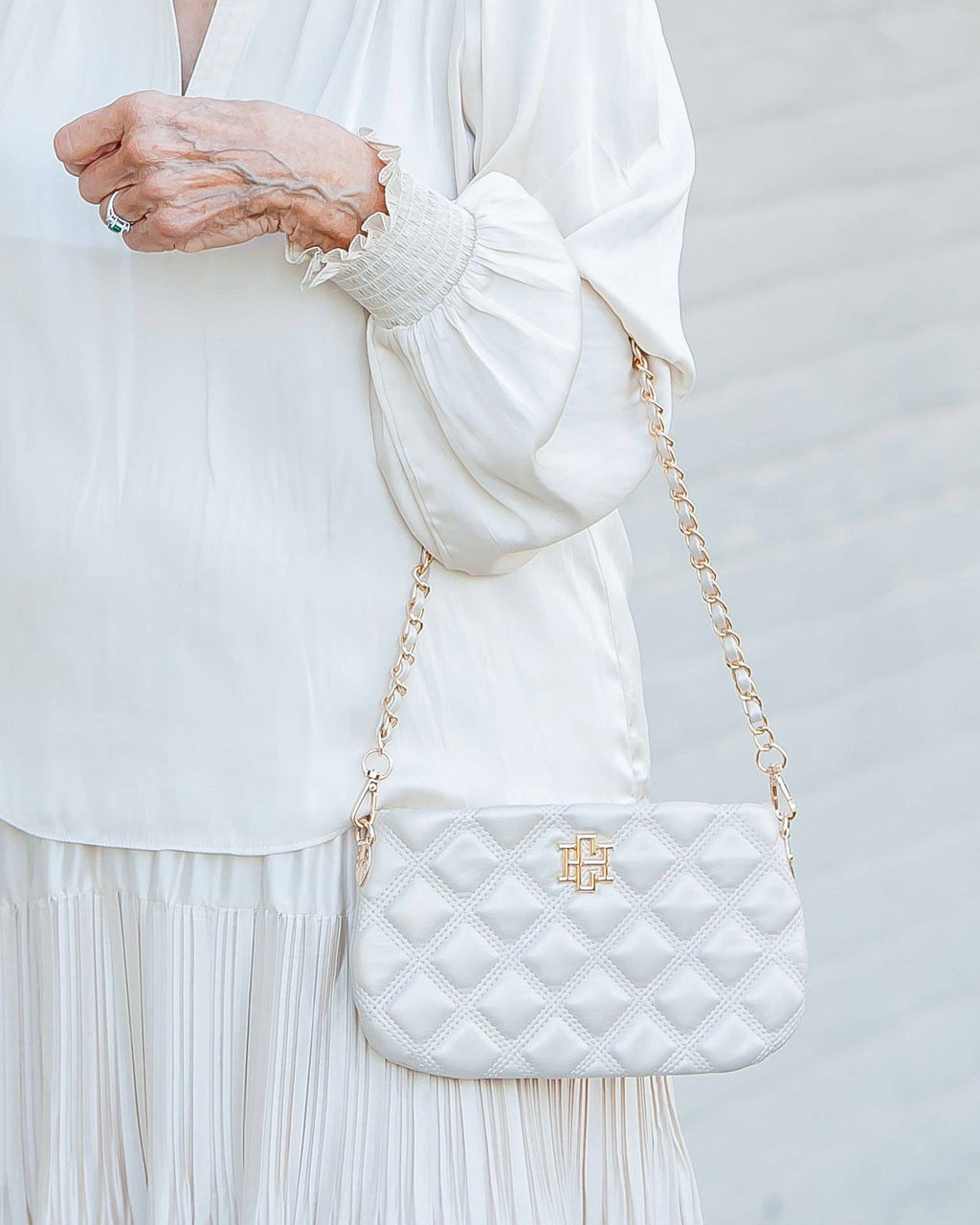 Livi Crossbody Pearl DQ