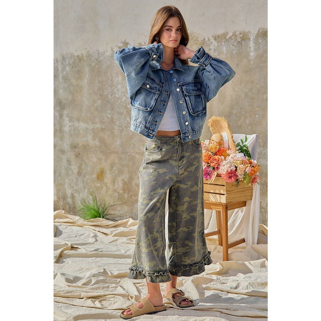 CAMOUFLAGE DENIM RUFFLED HEM MID RISE BLOOMER PANTS
