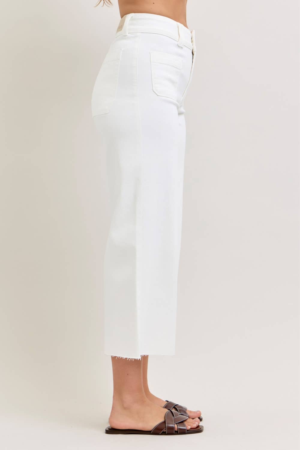 Wide Crop           High-Waisted Front Pocket