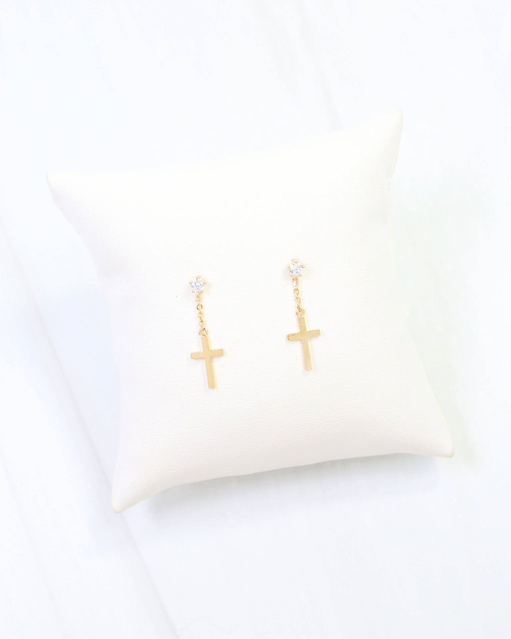 Lyric Cross Dangle Earring WR Gold